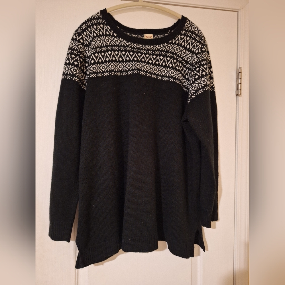 Black and White Patterned Women's Sweater 3X 22/24 - Picture 1 of 3